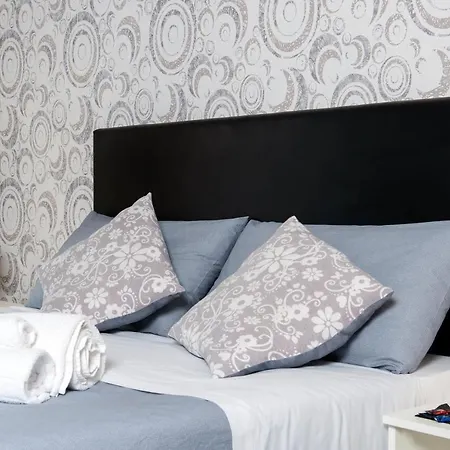 Guest house Arie Romane Guesthouse